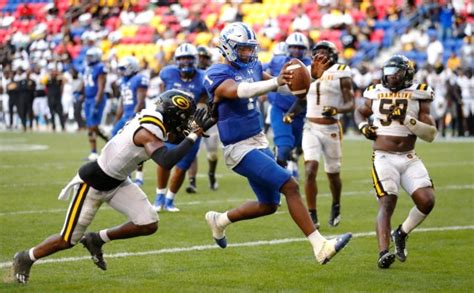 Zellous throws 2 TDs, Copeland has 96-yard kickoff return and Hampton edges NC A&T 26-24